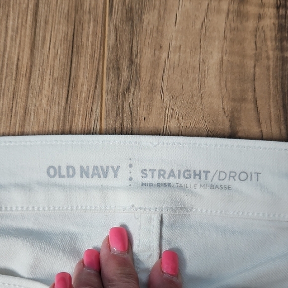 Old Navy Mid Rise Straight Women's White Jeans - Picture 3 of 12
